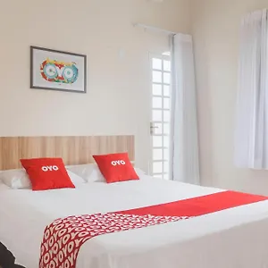 Oyo Brisa Tropical, Hotel Brasília